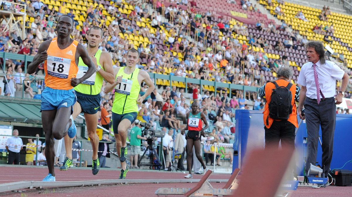 Černochová naúčtovala Ševčíkovi závod atletů. „Je tu doba úspor,“ vysvětlila